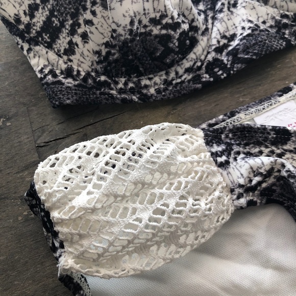 Candies Swim Bikini Set black/white SZ.S New w/tag - Picture 10 of 15